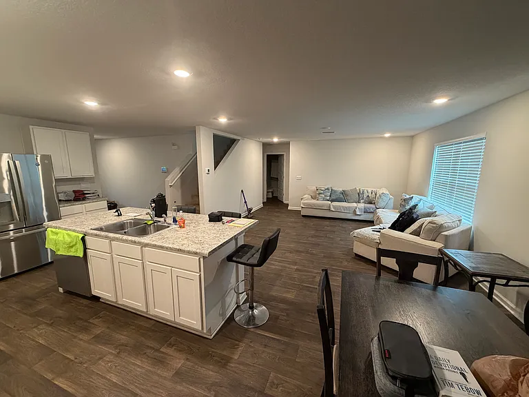 7623 Steeplechase Blvd — Photo 9