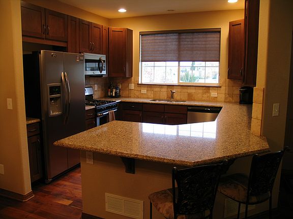 Kitchen with stainless appli