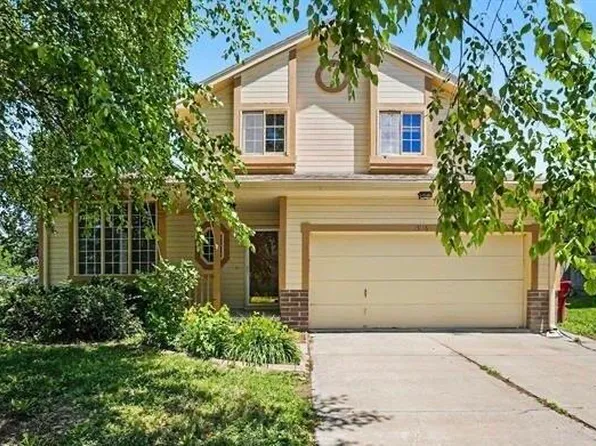 15116 Chalco Pointe Dr, Omaha, NE 68138