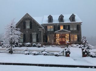 4020 Pinebrook Cir, Cumming, GA 30028
