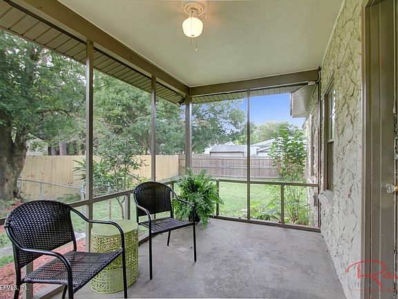 3rd image of 4315 Bethwood Cir