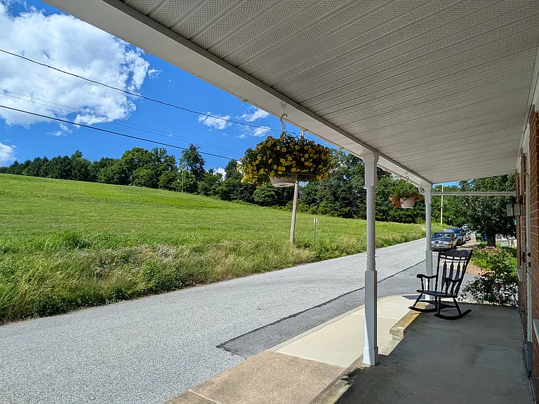 From your front porch you view a 10-acre field in farmland preservation that changes with the seasons.