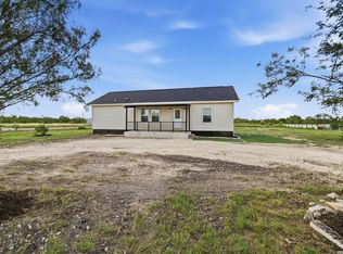 183 LAS FINCAS DR, Hondo, TX 78861