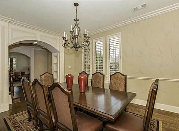 4th image of 5112 Abbey Glen Dr