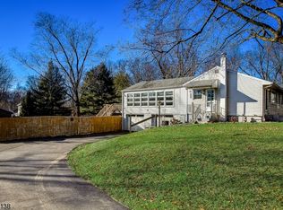 116 Lilac Dr, Annandale, NJ 08801