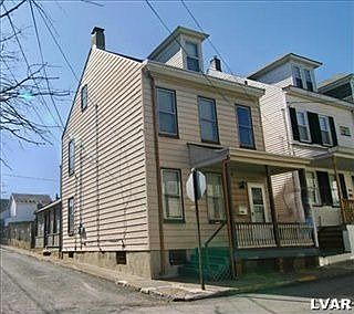 2nd image of 1330 Pine St