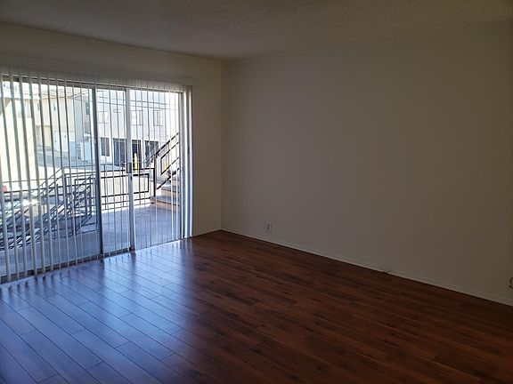 5th image of 506 E Palm Ave #D