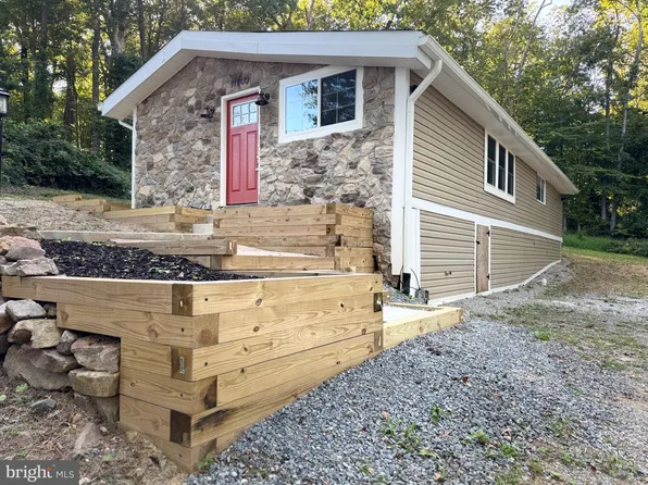11600 Purse Dr, Manassas, VA 20112