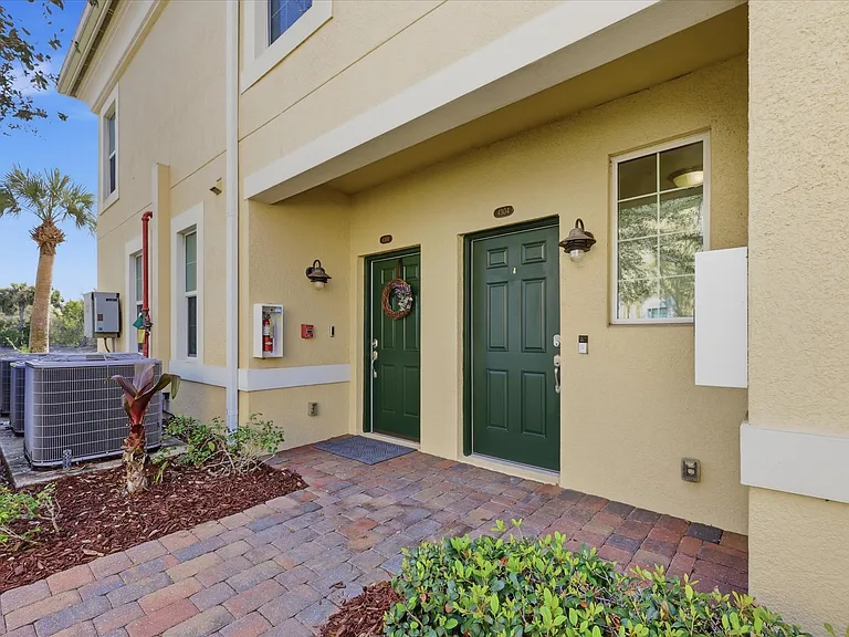 4304 Expedition Way — Photo 12