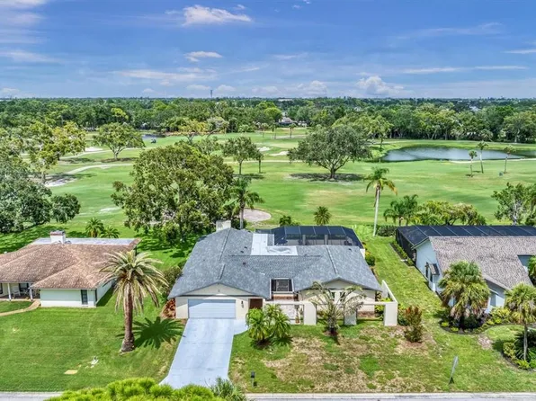 6105 45th St W, Bradenton, FL 34210