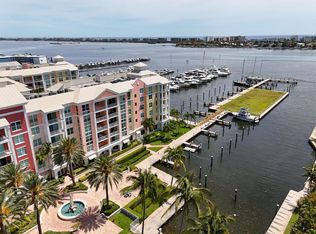 806 Windward Way #323, Lantana, FL 33462