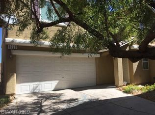8220 Wildwood Glen Dr, Las Vegas, NV 89131