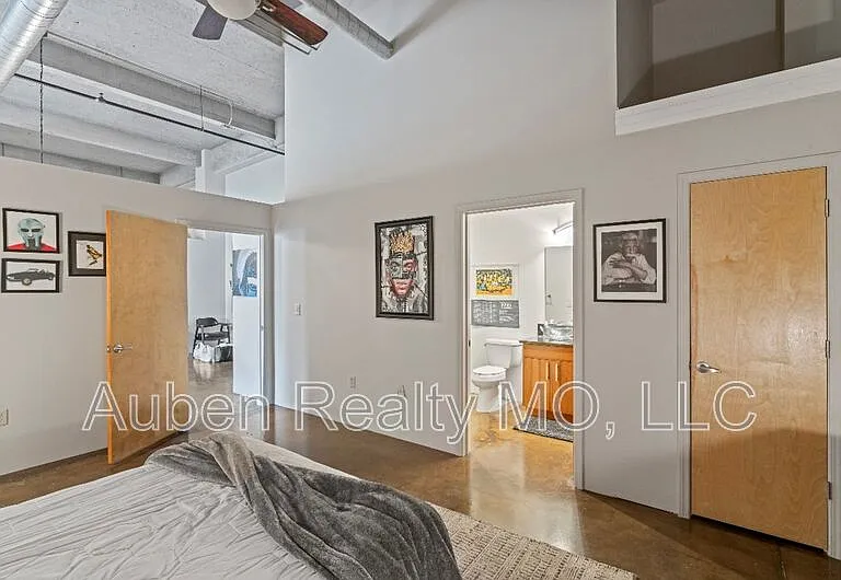 360 W Pershing Rd #330 — Photo 13