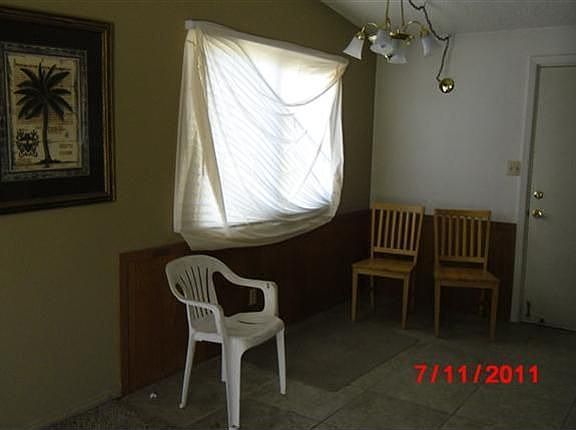 4th image of 6430 Channing Dr