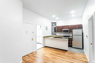 Rented by Cooper & Cooper Real Estate