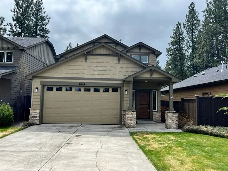 19701 Aspen Meadows Dr — Photo 1