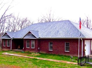 3842 Folsom Ln, Tebbetts, MO 65080