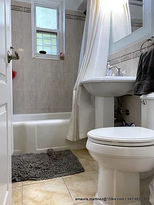 Sold by Montilla's 159 Real Estate | media 10