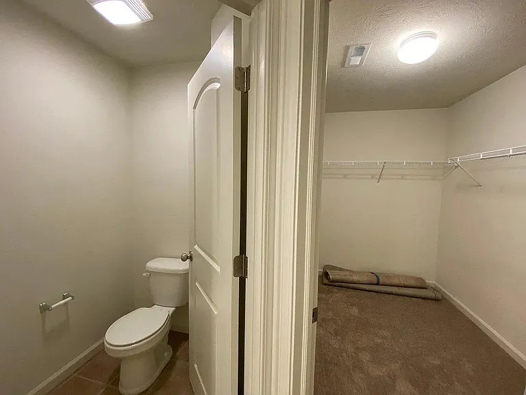 15302 Gilmour Ct — Photo 17