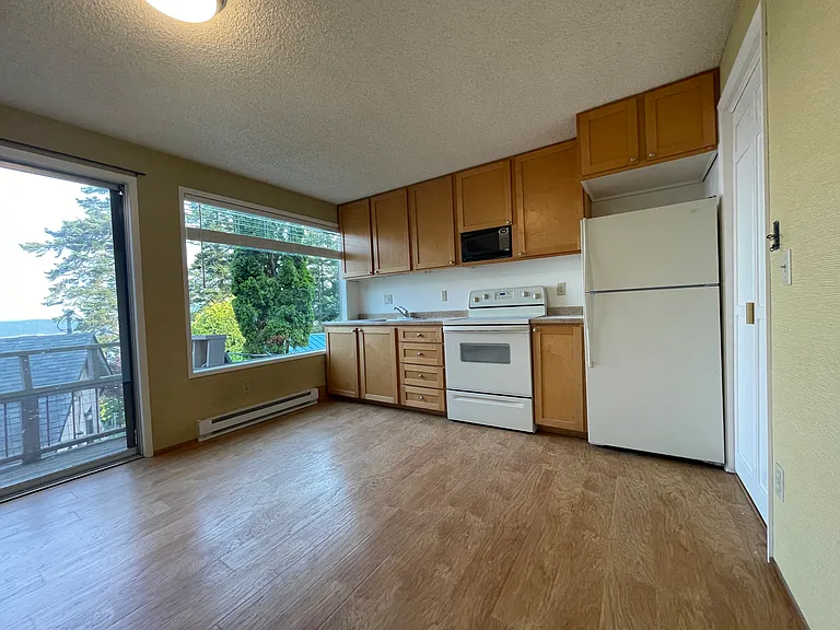 13872 Rosario Rd #2 — Photo 6