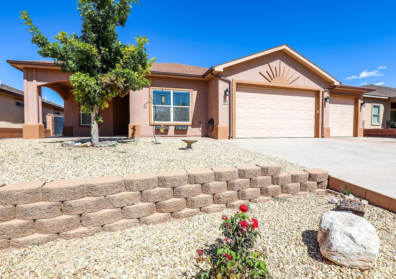 Beautiful 4 bedroom 2 bathroom — Photo 2