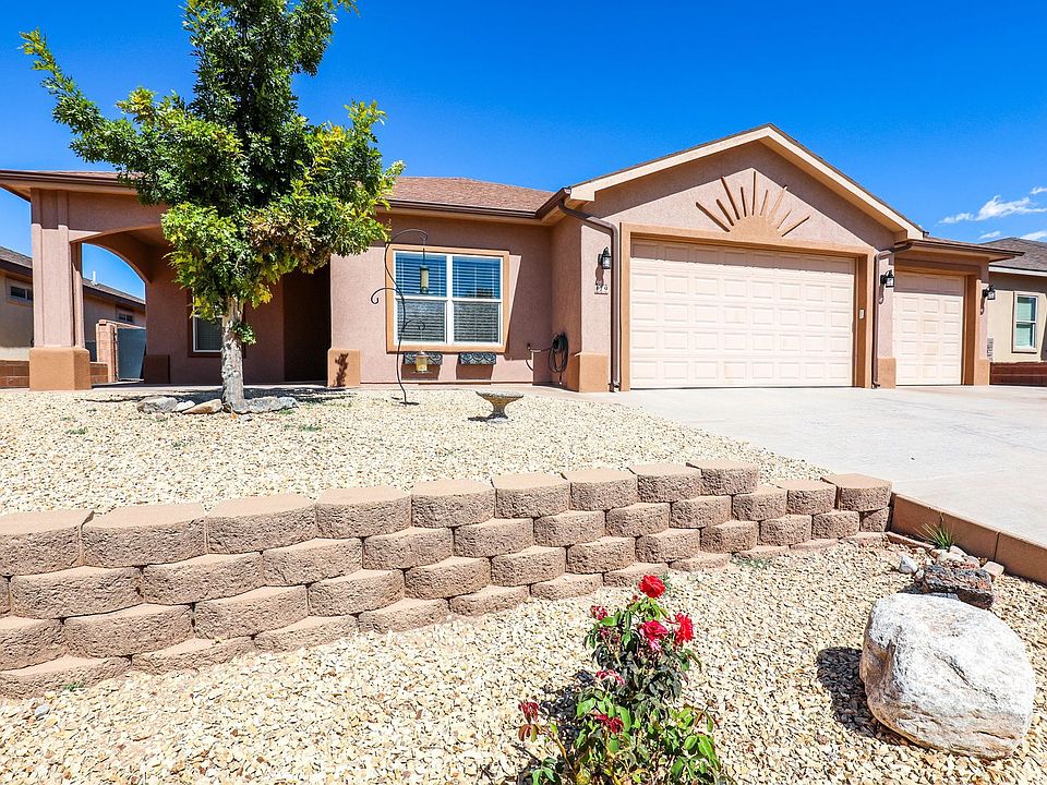 2nd image of 479 San Simon Dr