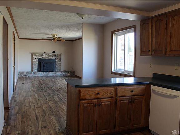 4th image of 4627 Cutlass Dr