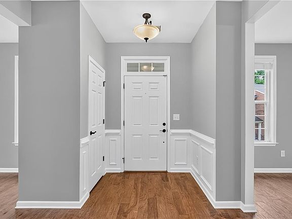 4th image of 4286 Laurel Creek Ct SE Unit 4