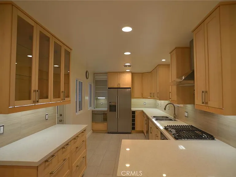 7930 Campion Dr — Photo 10