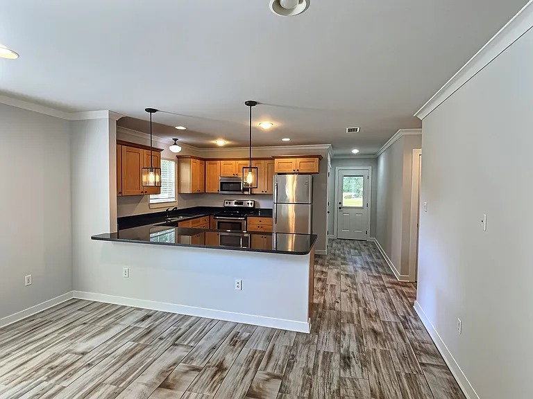 2508 Havard Rd — Photo 5