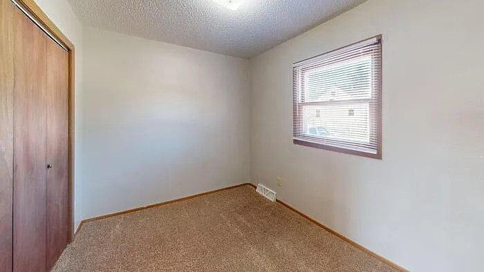 1508 E Thayer Ave #7 — Photo 8