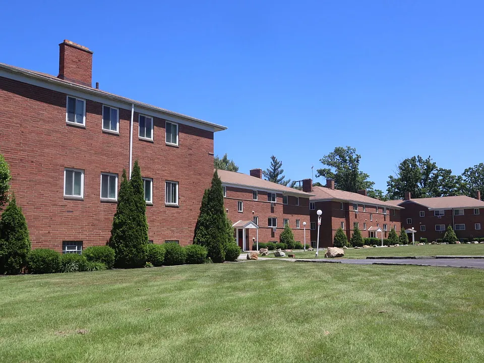 Briardale Commons