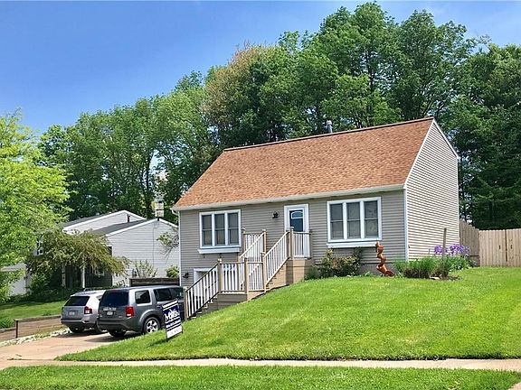 3rd image of 4217 Crosswinds Dr