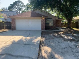1477 Stanford Rd, Gulf Breeze, FL 32563