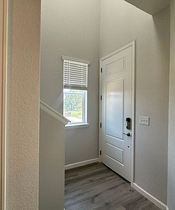 4th image of 441 Interlocken Blvd