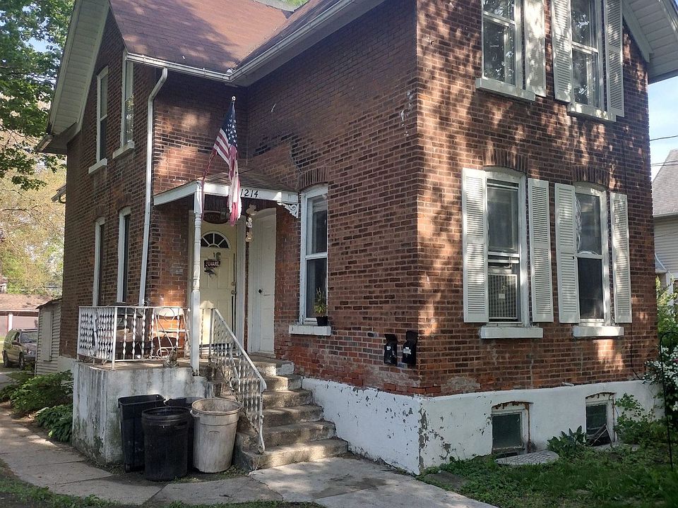 1214 10th St, Rockford, IL 61104 Zillow