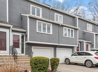 31 Blithewood Ave APT 705, Worcester, MA 01604