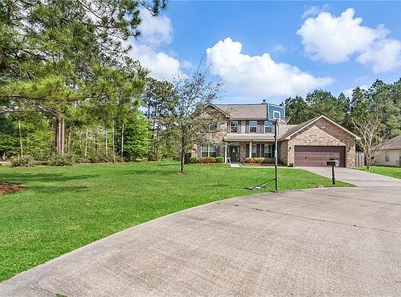 2nd image of 132 Misty Creek Dr