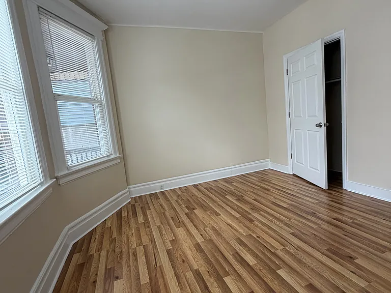 60 Vermont Ave #1 — Photo 8