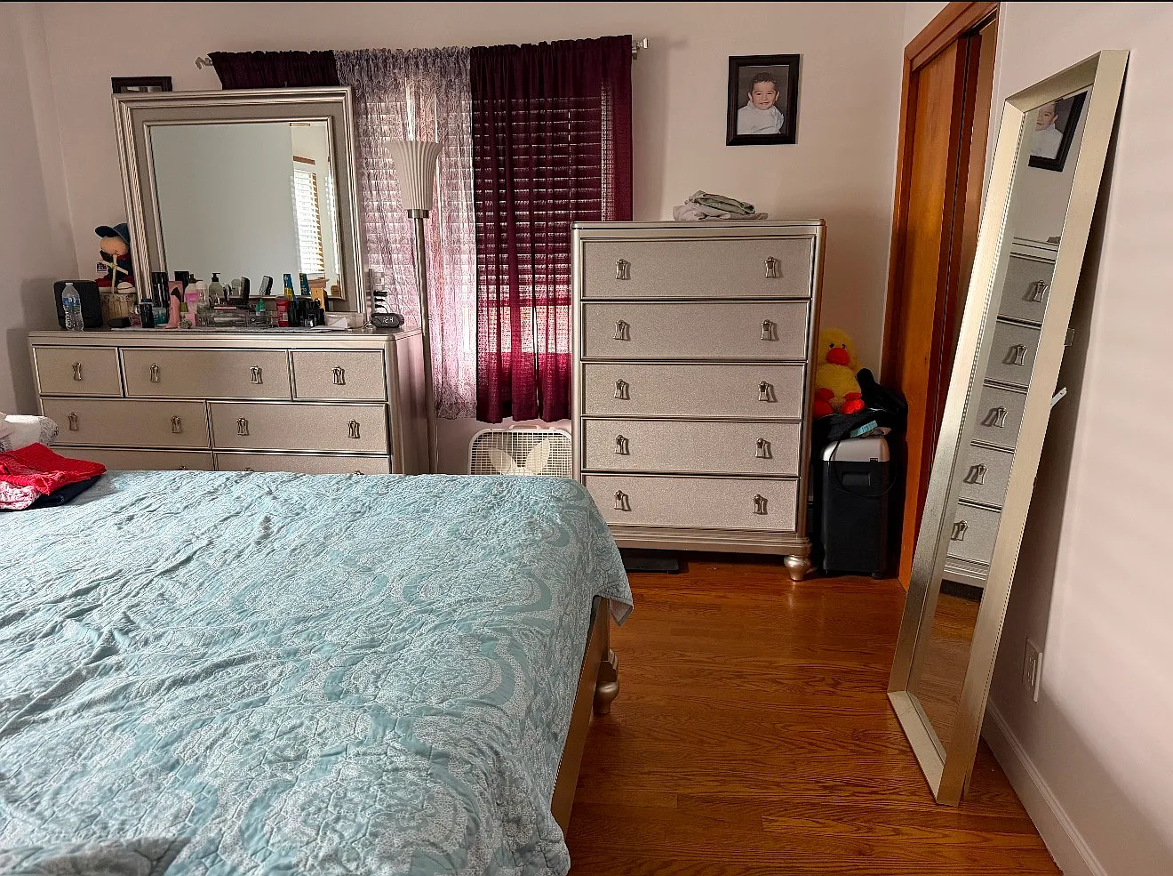 2 bed, 950 sqft, $2,000 — Photo 2