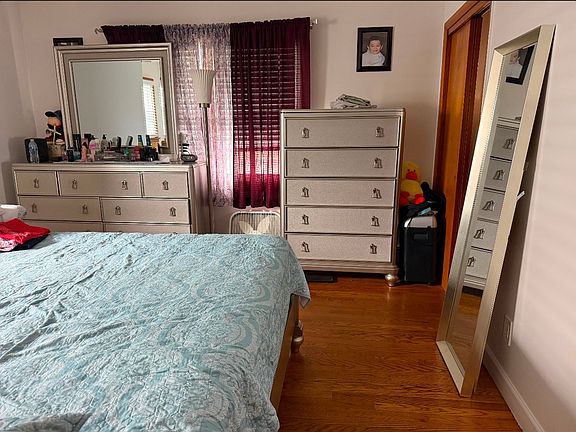 2nd image of 243-245 E 25th St #2