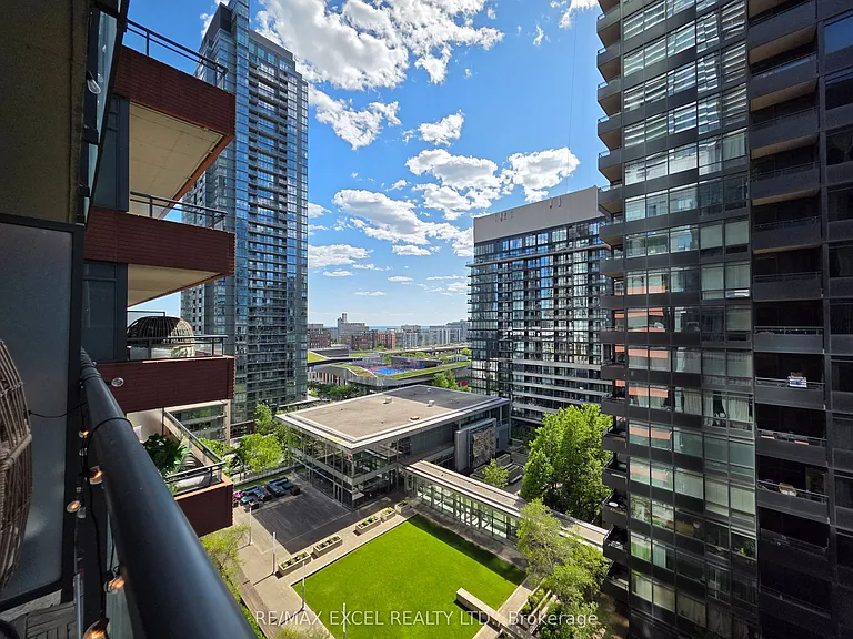 4K Spadina Ave #1129 — Photo 25
