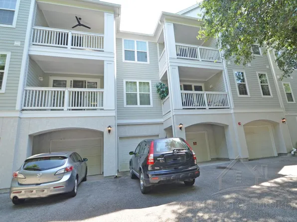 60 Fenwick Hall Aly APT 338, Johns Island, SC 29455