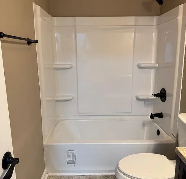 500 Castle Ridge Dr — Photo 19