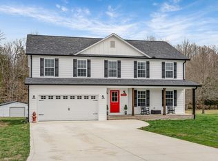 2375 Eagle Landing Dr, Cookeville, TN 38506