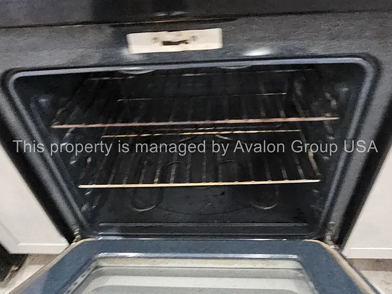 5708 Merrill Rd #8 — Photo 6