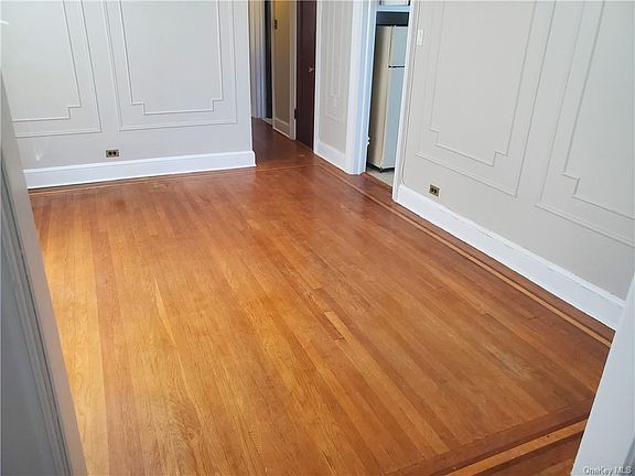 3rd image of 4211 Herkimer Pl