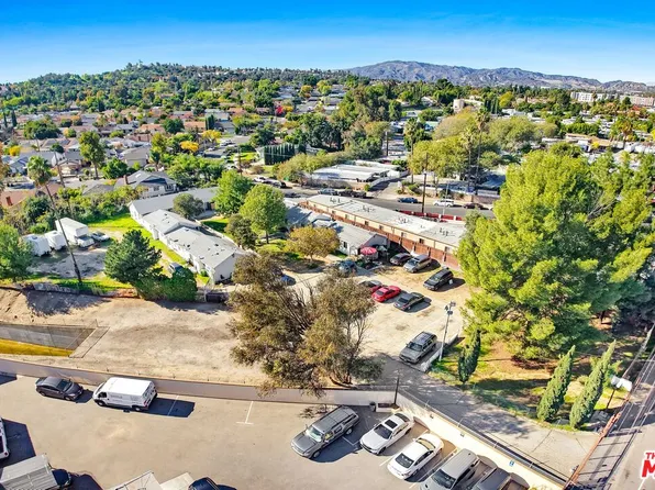 12215 San Fernando Rd, Sylmar, CA 91342