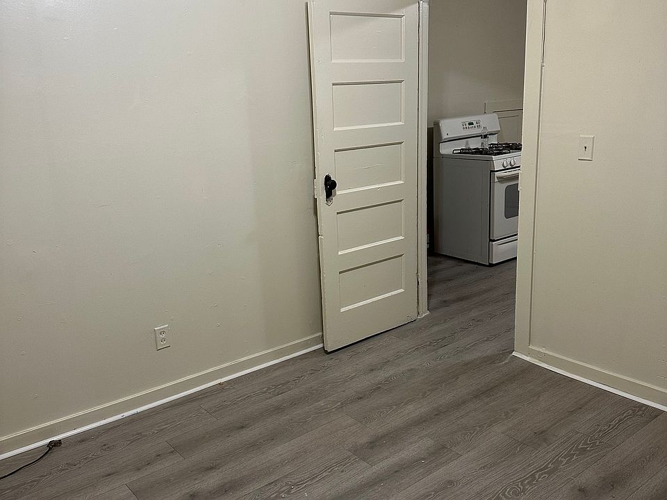 2nd image of 240 Franklin St Floor 3