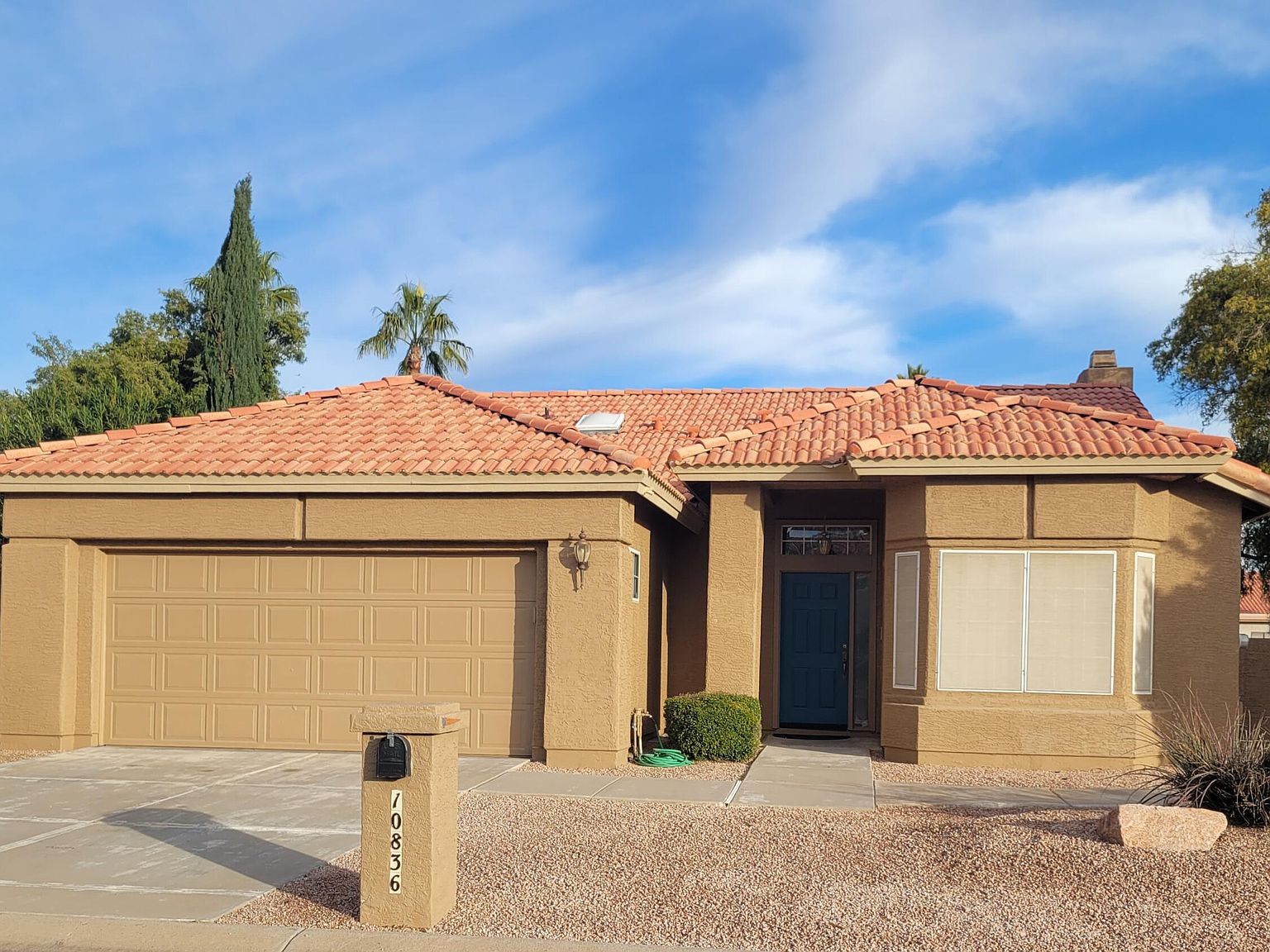 10836 E Bellflower Dr